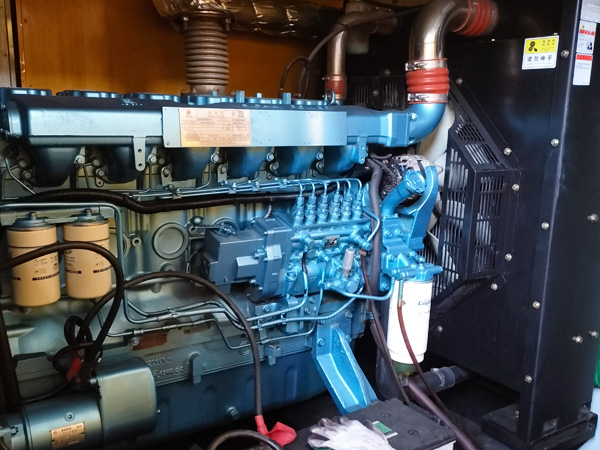 海宁磷酸铁锂蓄电池的使用寿命与哪些因素有关？