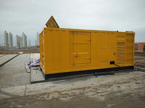 海宁合同中关于乙方责任导致工期延误的赔偿标准应该如何制定？