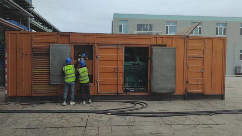 海宁如何检查柴油发电机组的机油油位？